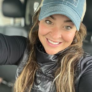 Meet your Posher, Shelly